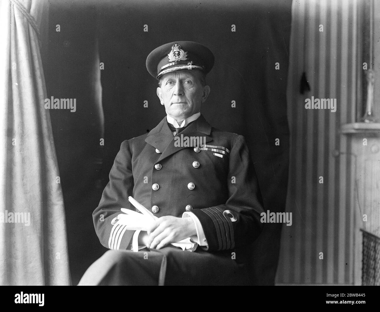 El capitán de Nueva Equerry Basil Vernon Brooke del duque de York, Royal Navy (retirado) ha sido nombrado Contralor y Ecuerry del duque de York el 7 de marzo de 1924 Foto de stock