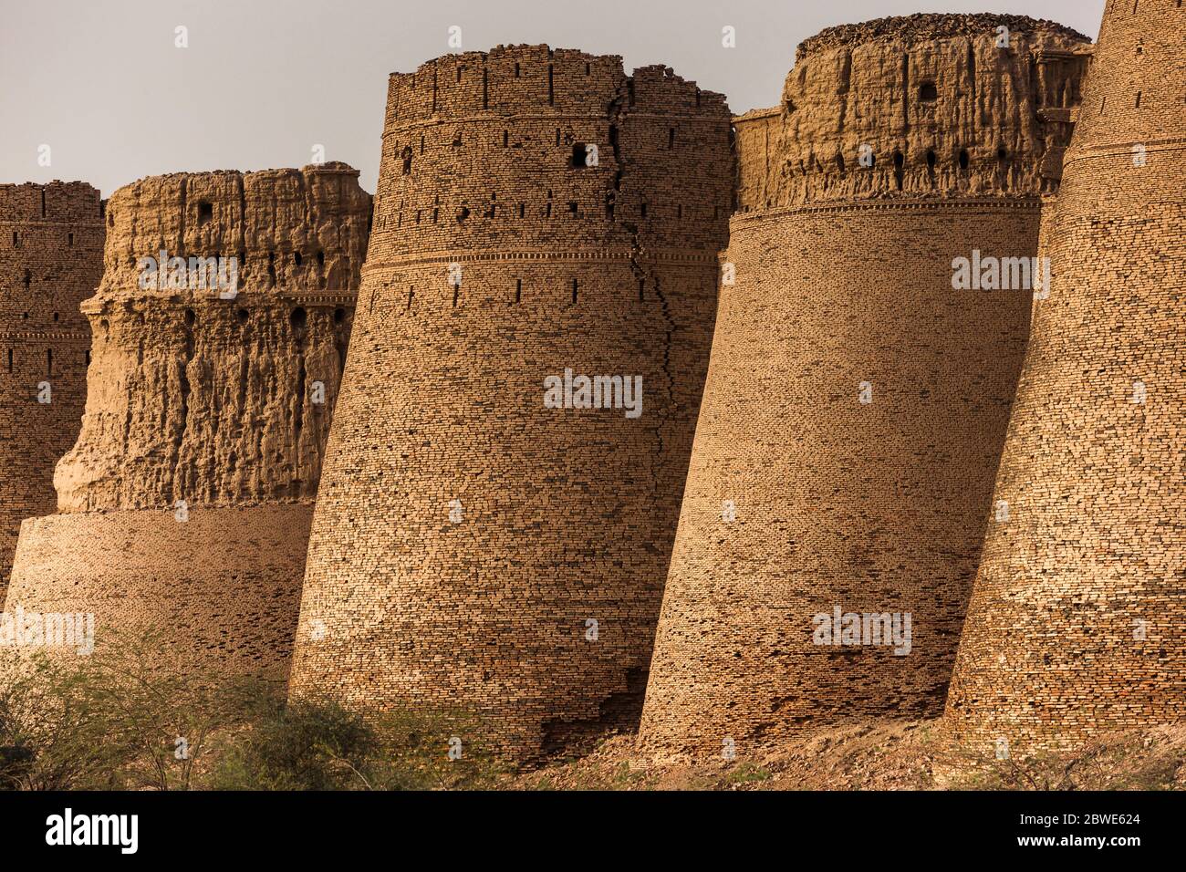 Derawar Fort, Derawar, distrito de Bahawalpur, provincia de Punjab, Pakistán, Asia del Sur, Asia Foto de stock