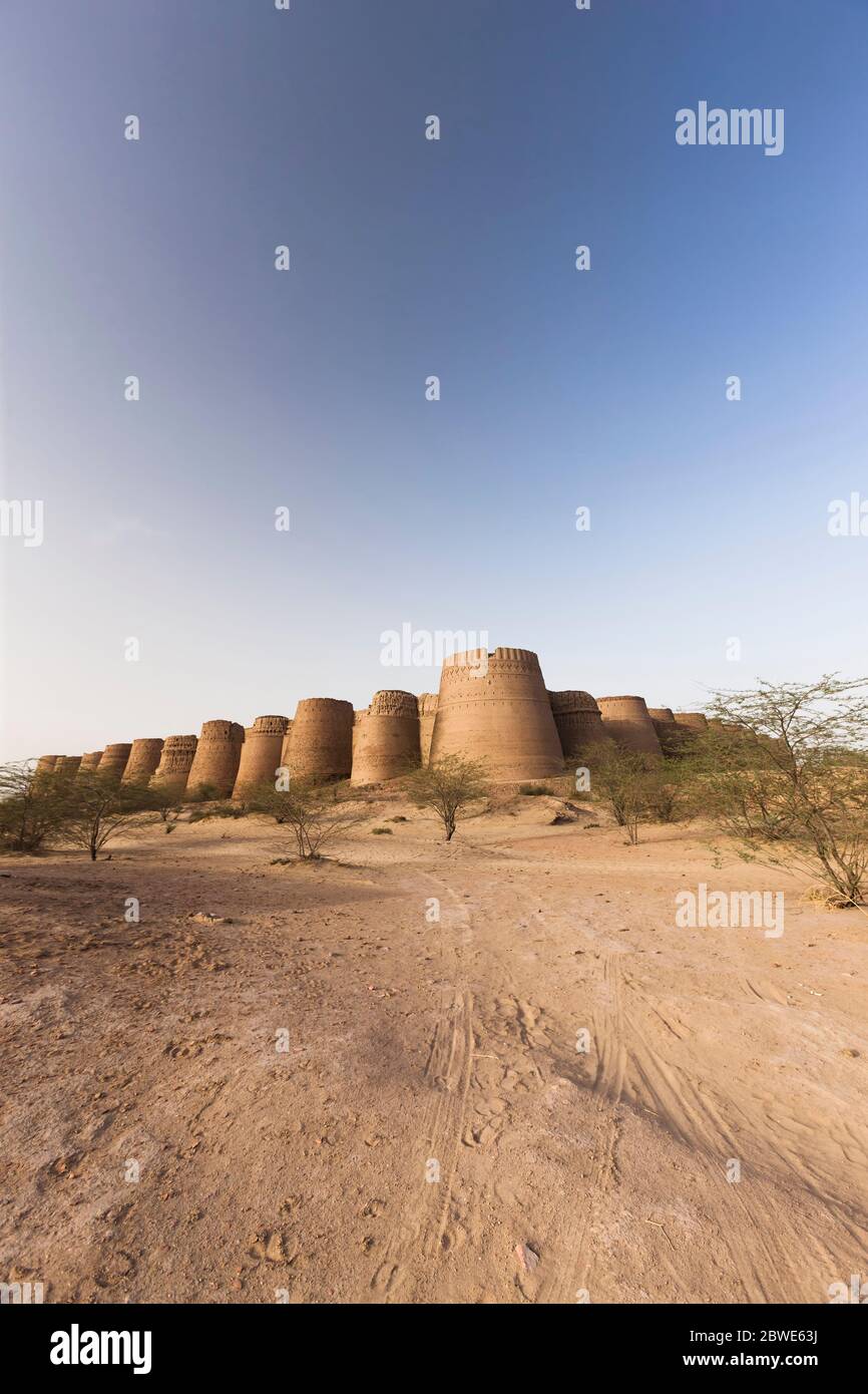 Derawar Fort, Derawar, distrito de Bahawalpur, provincia de Punjab, Pakistán, Asia del Sur, Asia Foto de stock