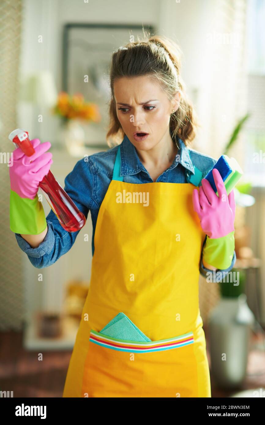 limpieza dama en caucho guantes esponja detergente interior