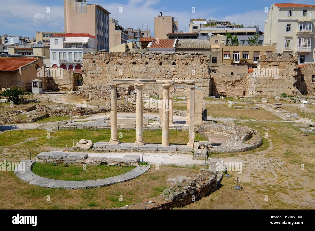 El tetraconch construido en el tribunal de la biblioteca de Adriano en Atenas, Grecia, Europa Foto de stock