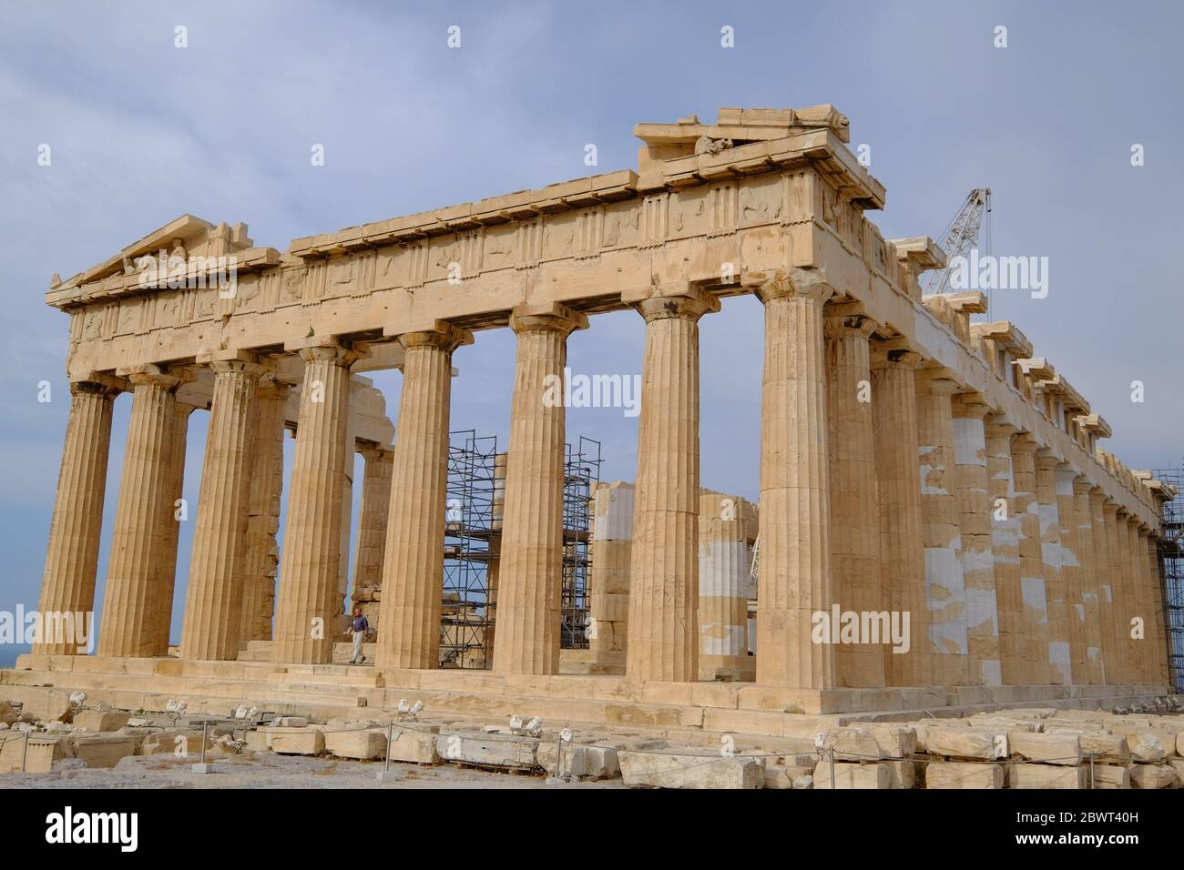 El Partenón en la Acrópolis ateniense, dedicado a la diosa Atenea, Atenas, Grecia, Europa Foto de stock