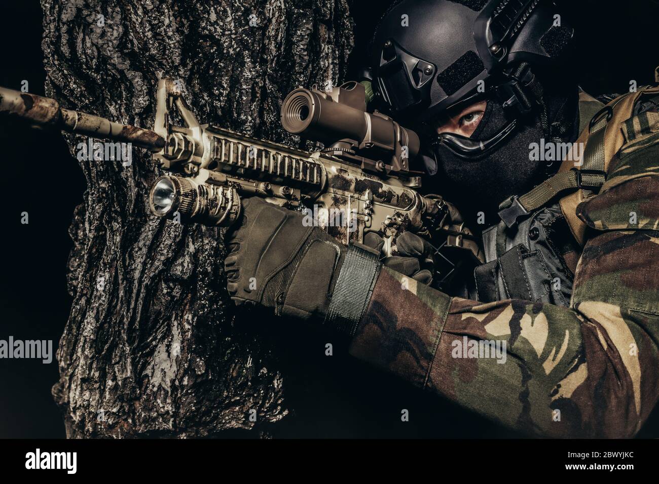 Rifle de francotirador Airsoft Strikeball: fotografía de stock ©  danissimo_photo #170722854