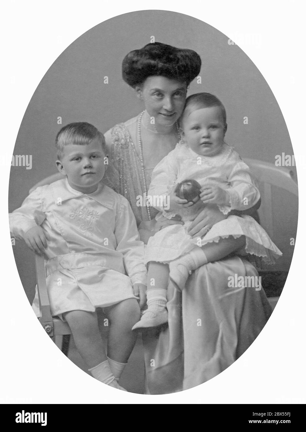 Grand duchess alexandra of mecklenburg schwerin fotografías e imágenes