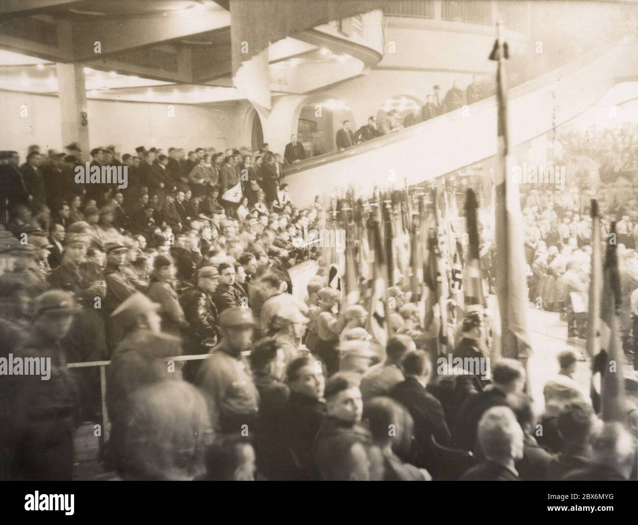 Rally en el Sportpalast de Berlín. Heinrich Hoffmann Fotografías 1933 ...