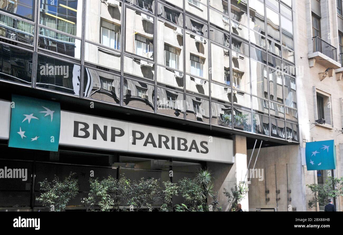 El banco BNP Paribas, Buenos Aires, Argentina Foto de stock