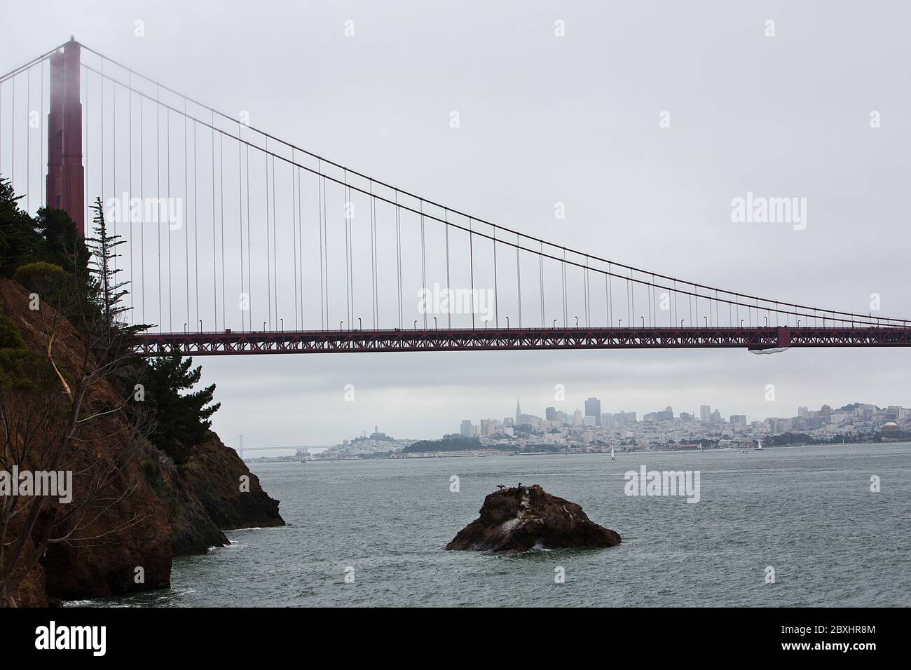 Vistas del puente Golden Gate desde Marin Headlands Foto de stock