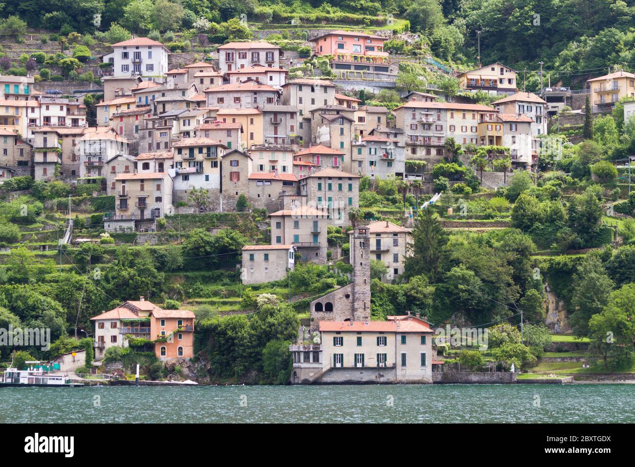 Lake Village de Careno, Lago di Como, Italia Foto de stock