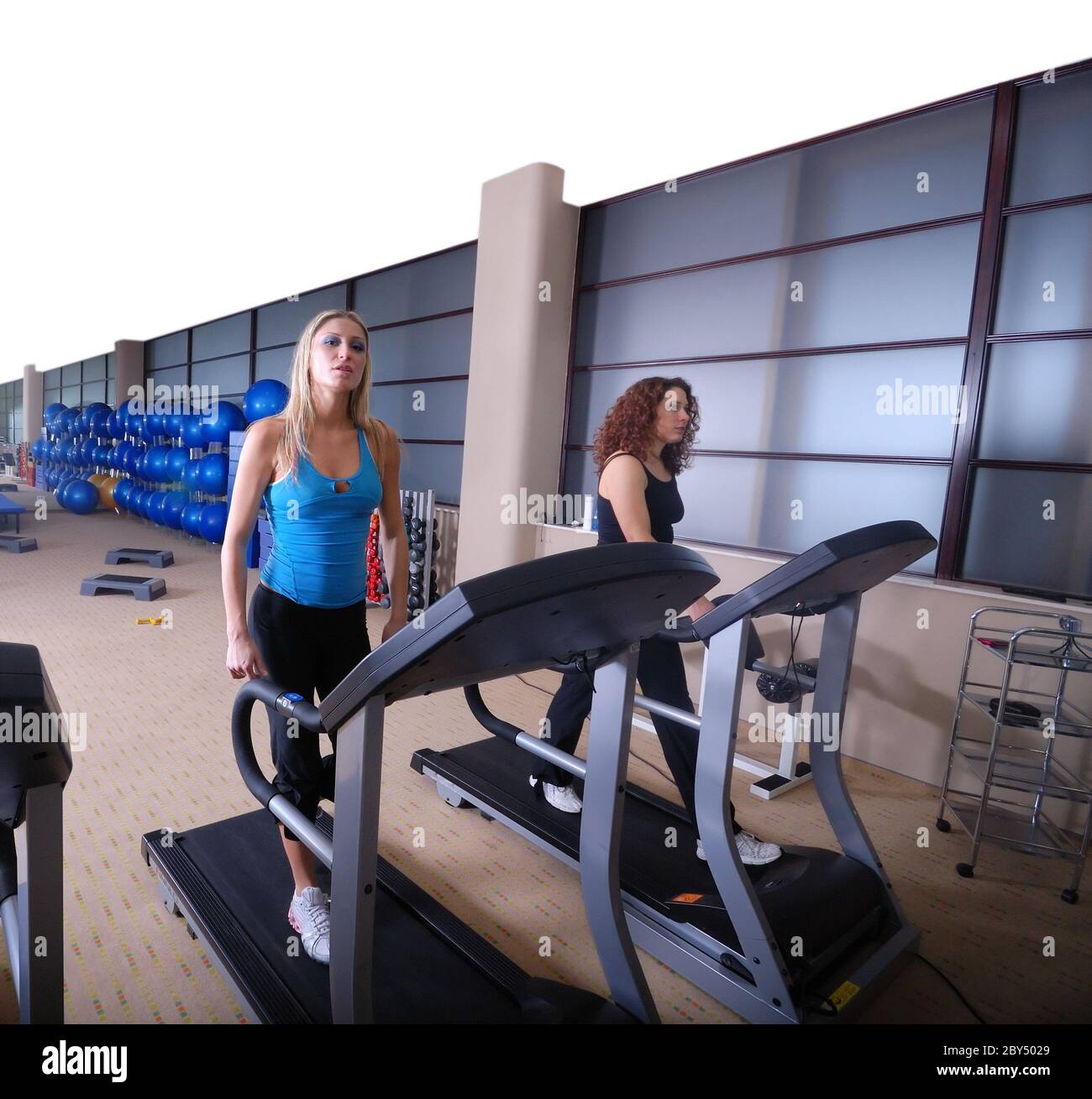 Step machine gym fotografías e imágenes de alta resolución - Página 5 -  Alamy