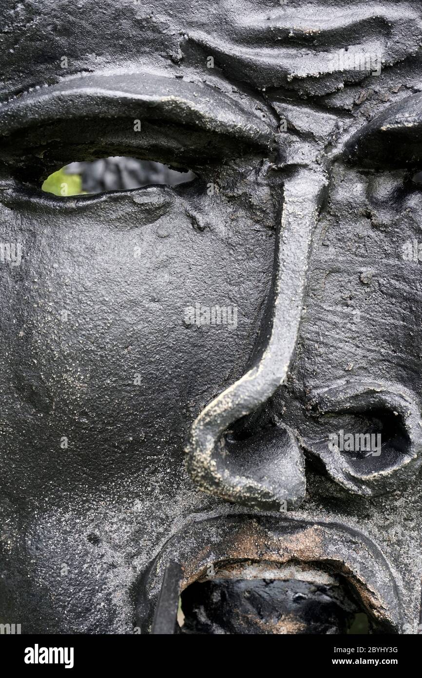 primer plano de la escultura de metal Foto de stock