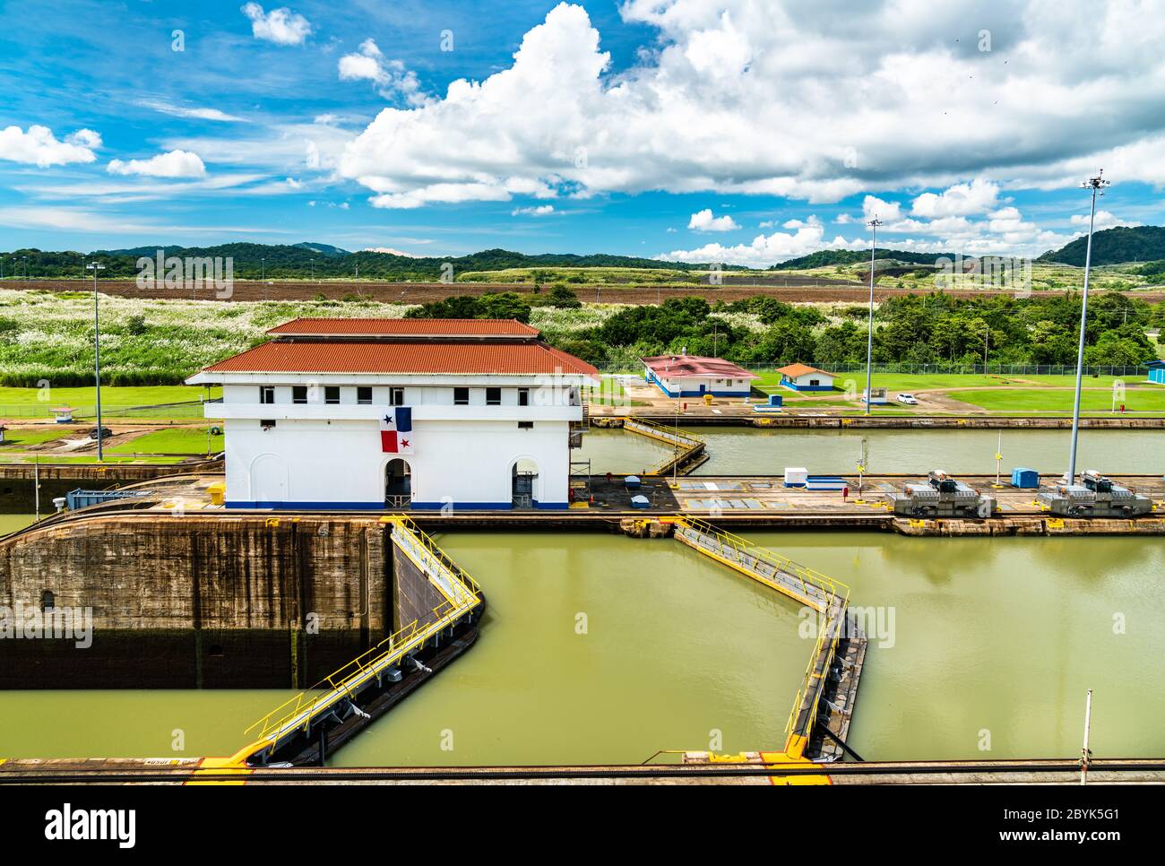 Esclusas de Miraflores en el Canal de Panamá Foto de stock