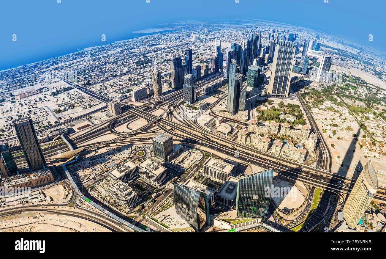 Centro de Dubai. Arquitectura del este, Emiratos Árabes Unidos. Vista aérea Foto de stock