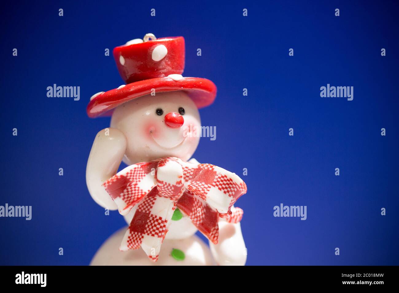 Tarjeta de felicitación con muñeco de nieve Foto de stock