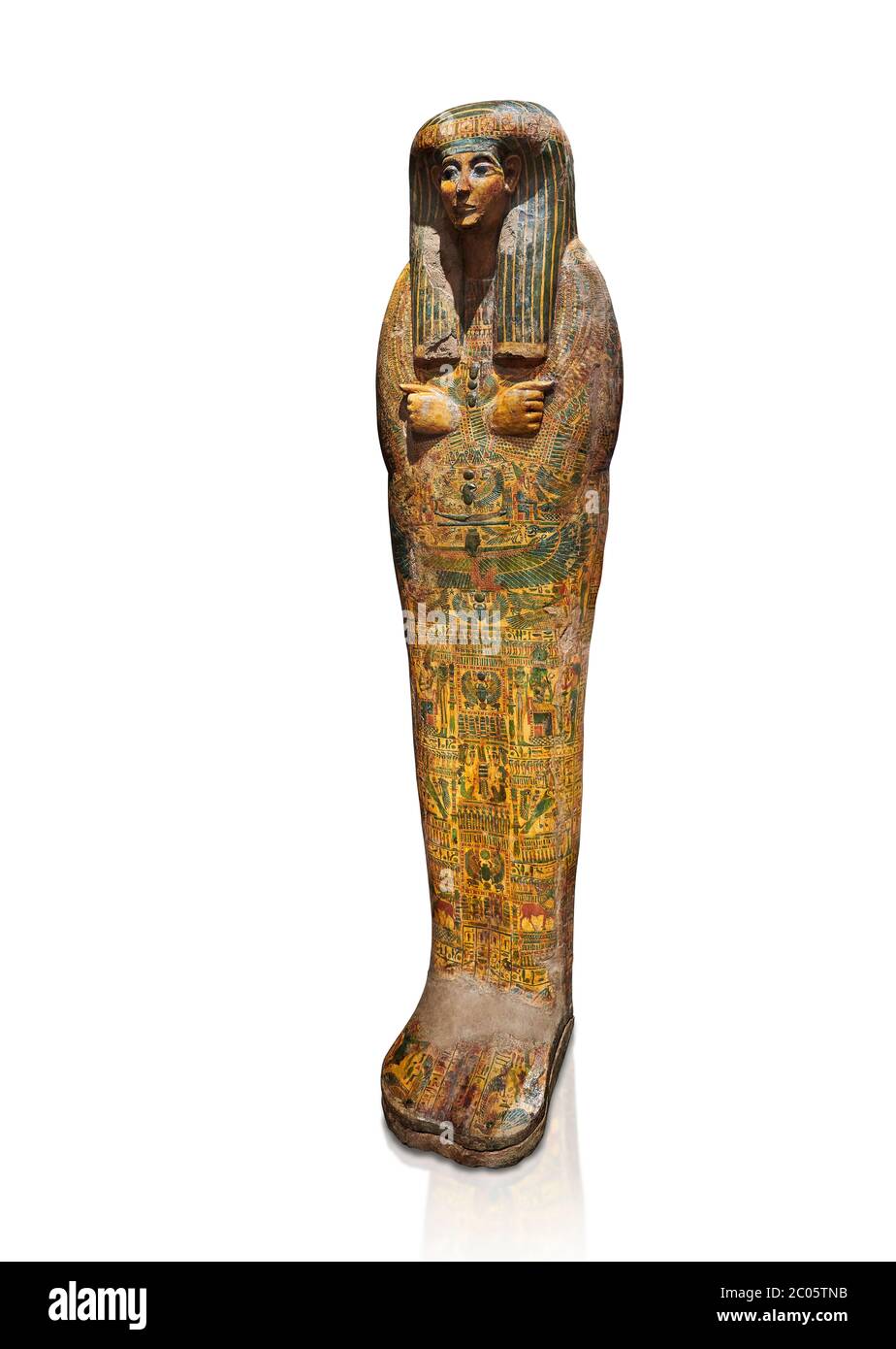 Antiguo sarcófago egipcio, Tebas, finales de la 21ª Dinastía, Museo Egipcio, Turín. Fondo blanco Foto de stock