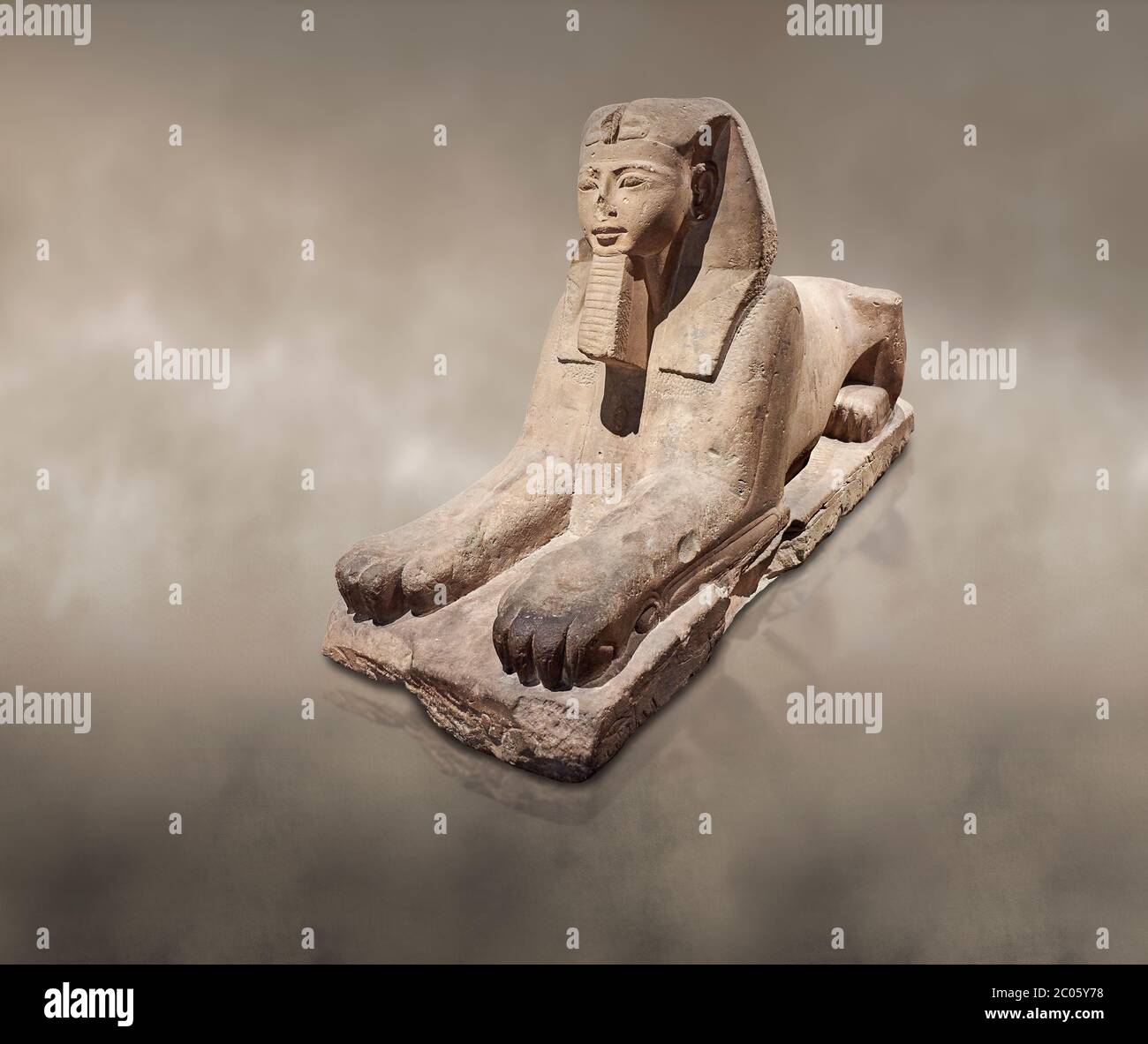 Especificidad Sumergido Suavemente Esculturas egipcias antiguas fotografías e imágenes de alta resolución -  Alamy