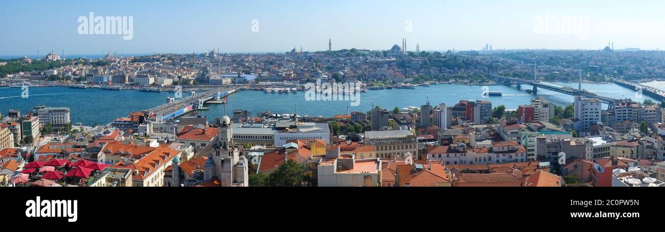 La vista panorámica de Estambul desde la torre de Gálata Foto de stock