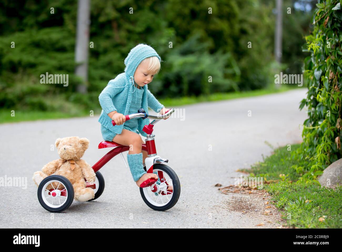 Pedal tricycle fotografías e imágenes de alta resolución - Página 10 - Alamy
