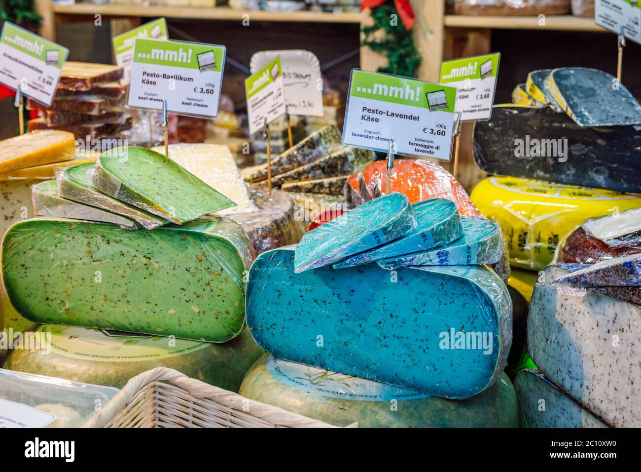 Tipos de lavanda fotografías e imágenes de alta resolución - Alamy