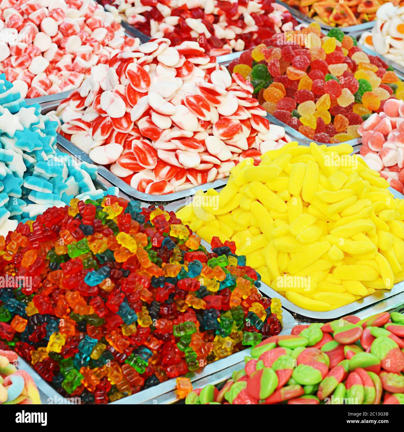 Varias gomitas de sabor fotografías e imágenes de alta resolución - Alamy
