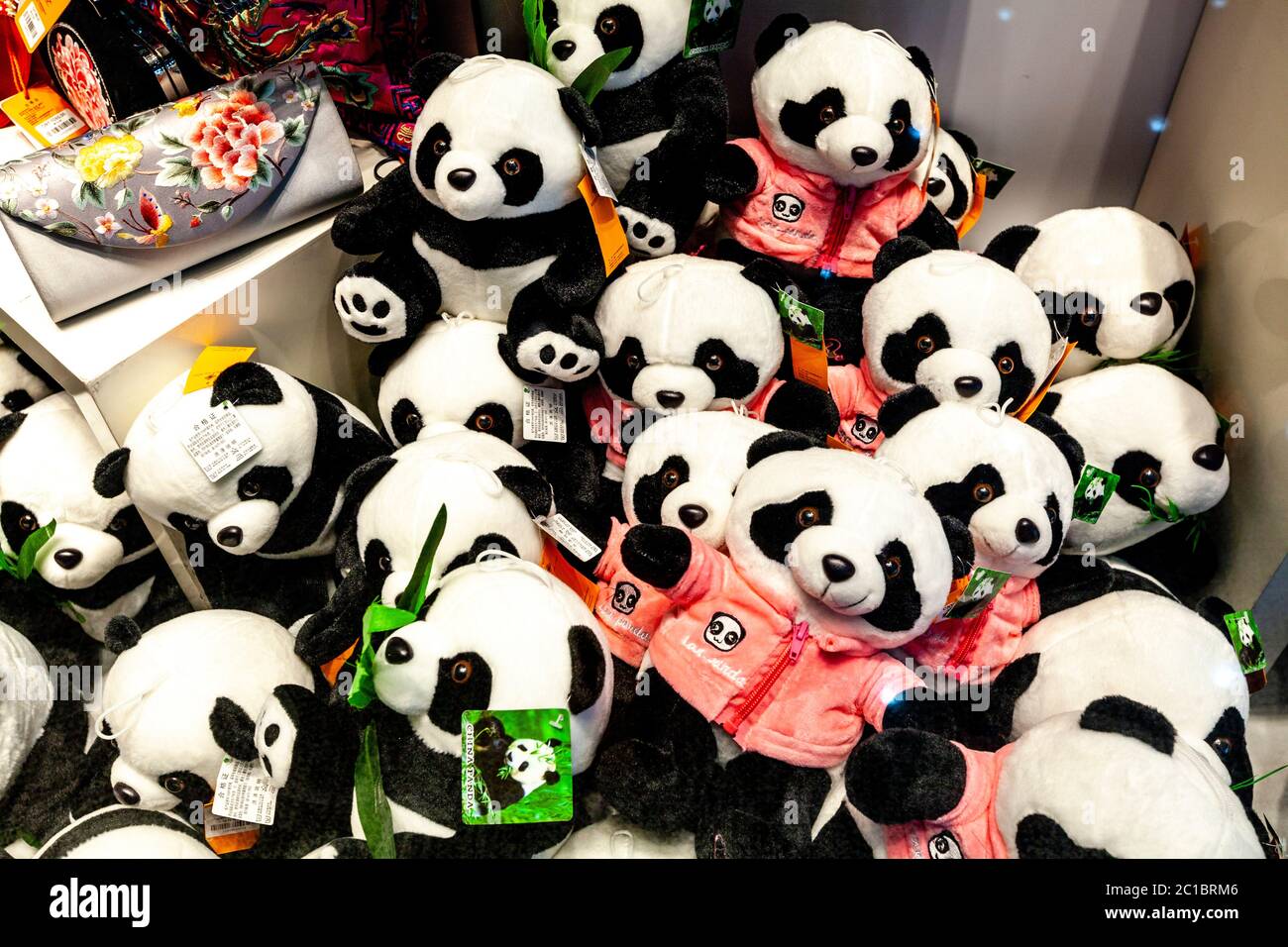 Pandas de juguete fotograf as e im genes de alta resoluci n Alamy