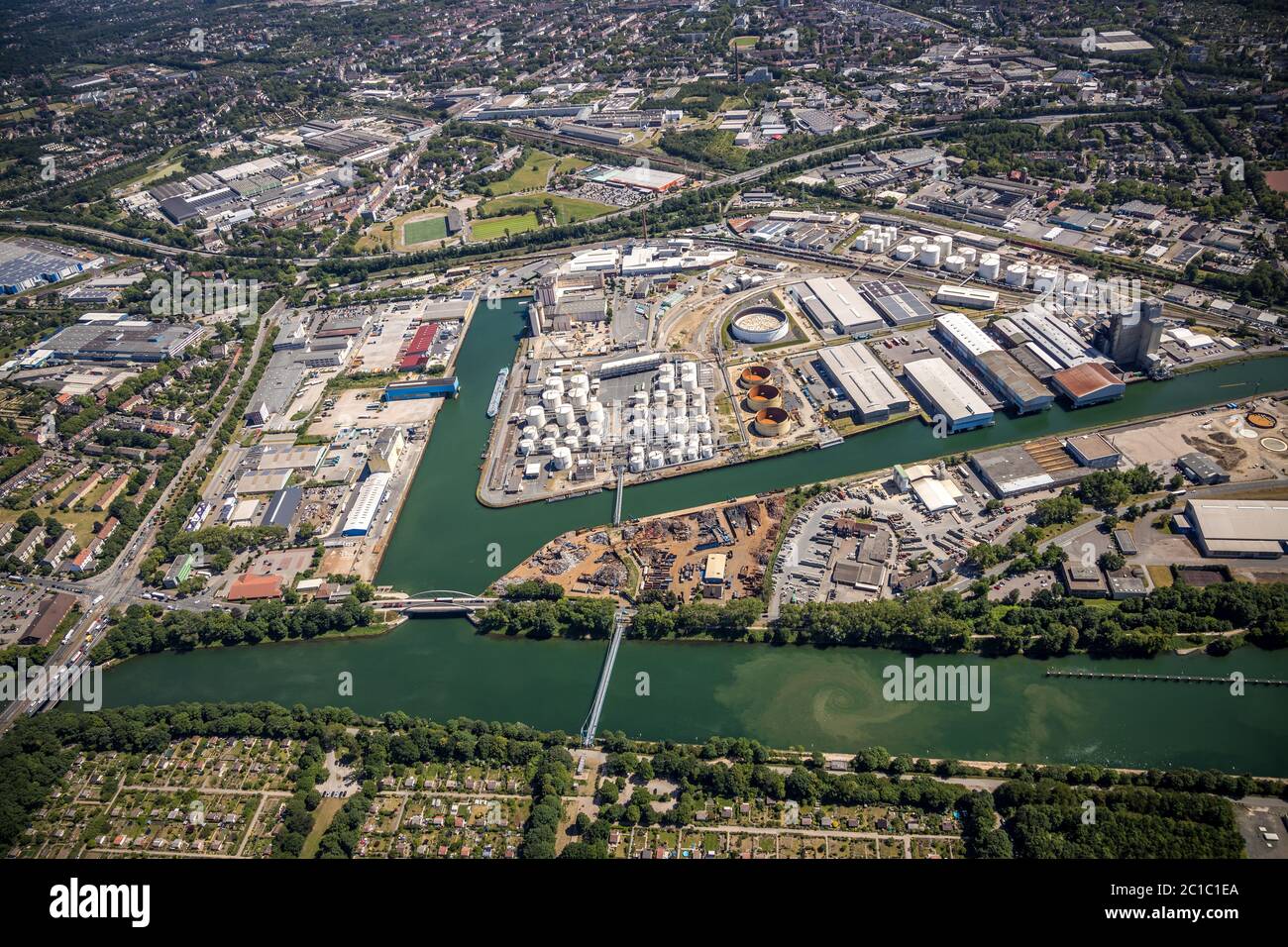 Fotografía aérea, puerto de la ciudad Gelsenkirchen, Rin-Herne-Canal, zona industrial, puerto interior, asignación bismarck-oeste, Schalke, Gelsenkirchen, RU Foto de stock