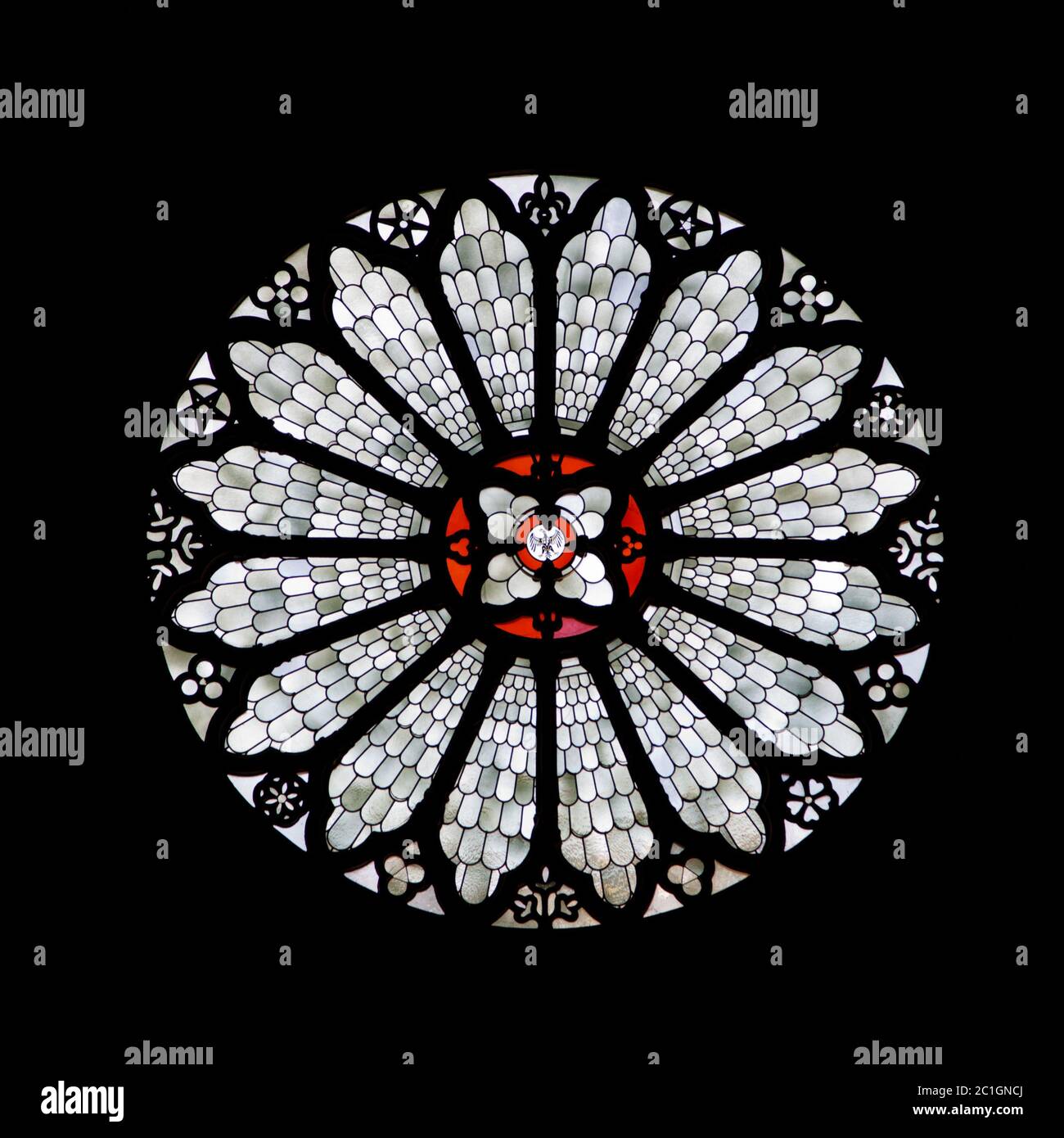 Ventana de cristal de cristal de la catedral de Trento Foto de stock