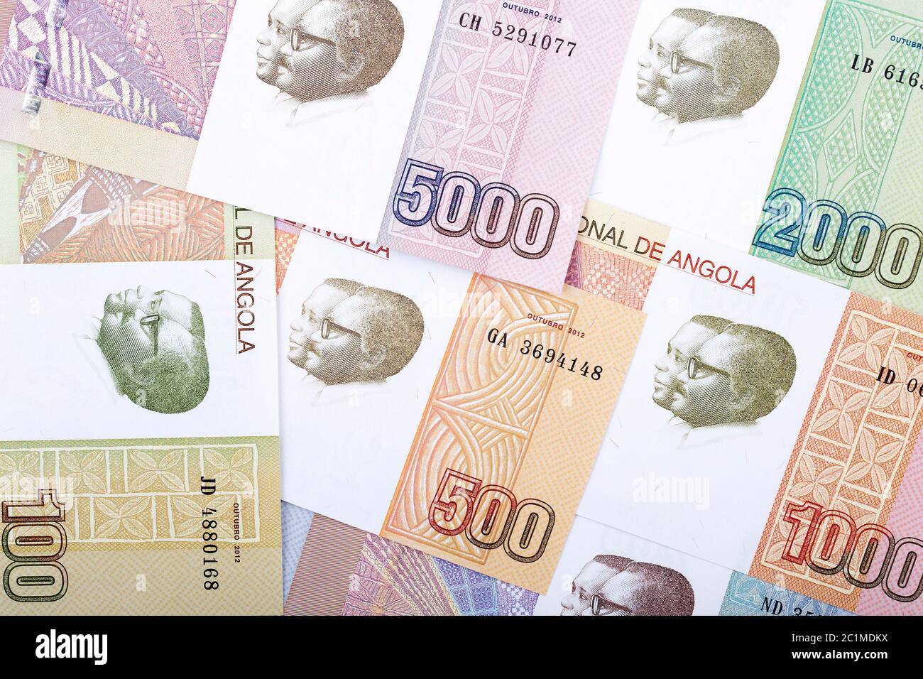 El dinero angoleño es un trasfondo Foto de stock
