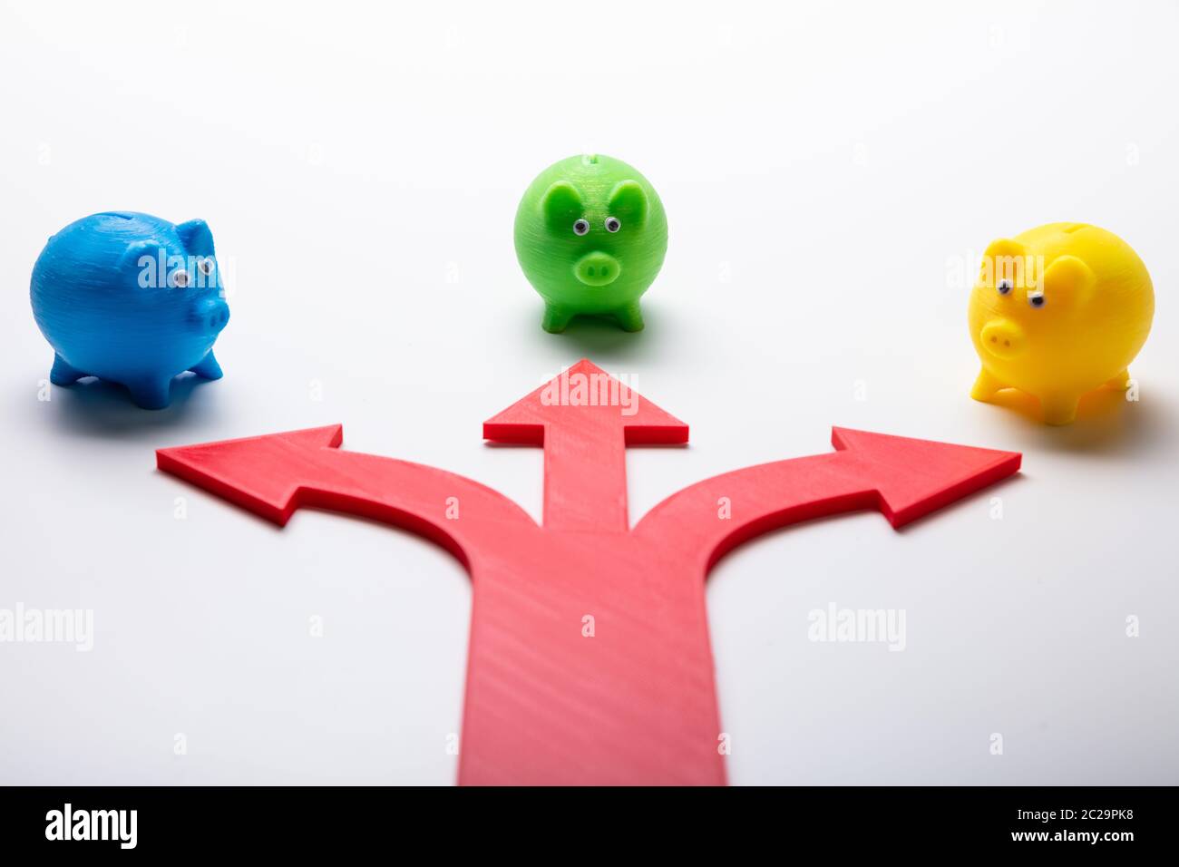 Varios símbolos de flecha que muestra la dirección hacia la colorida