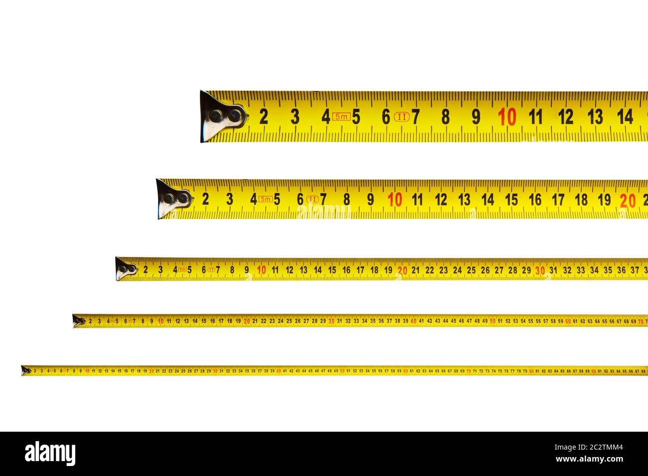 Cinta de medir en centímetros sobre fondo blanco Fotografía de stock - Alamy