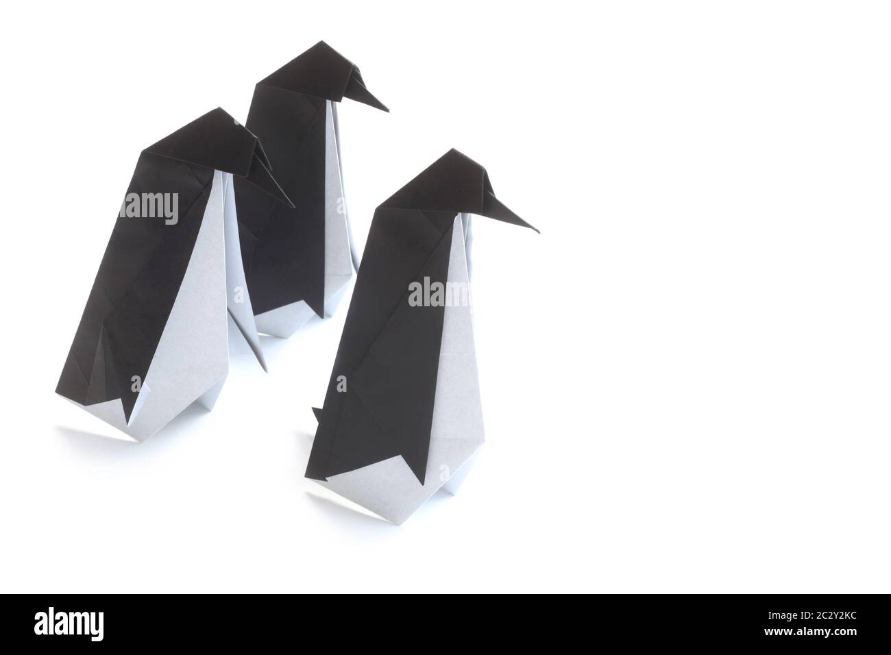 Pingüinos de papel fotografías e imágenes de alta resolución - Alamy