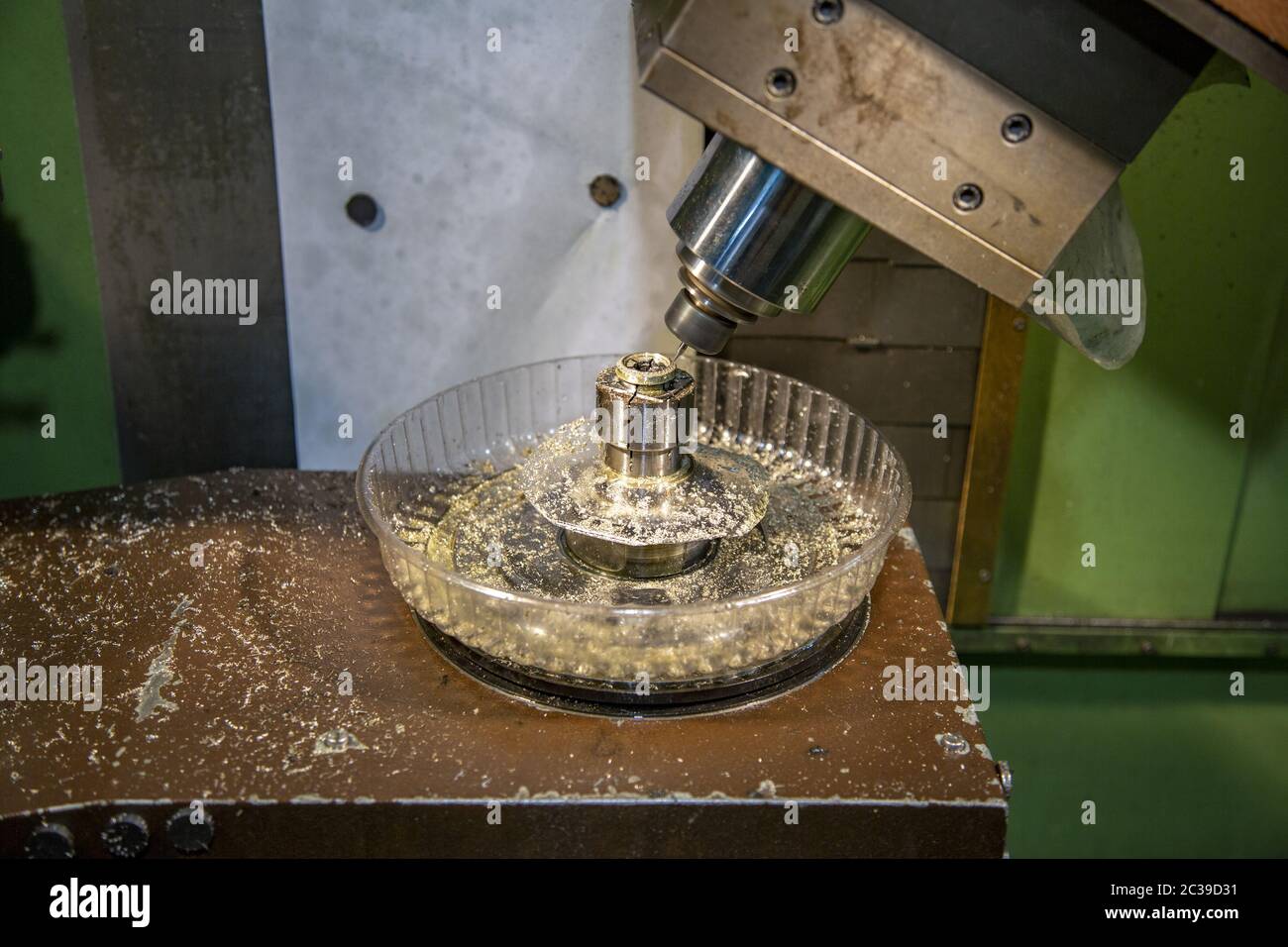Taller industrial de la fábrica para la producción de relojes de pulsera  Fotografía de stock - Alamy