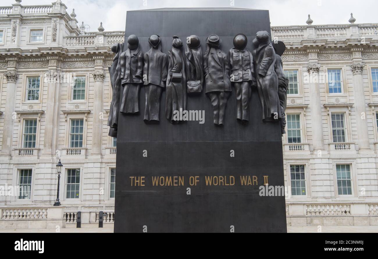 Las mujeres de la Segunda Guerra Mundial Memorial en Whitehall. Londres Foto de stock