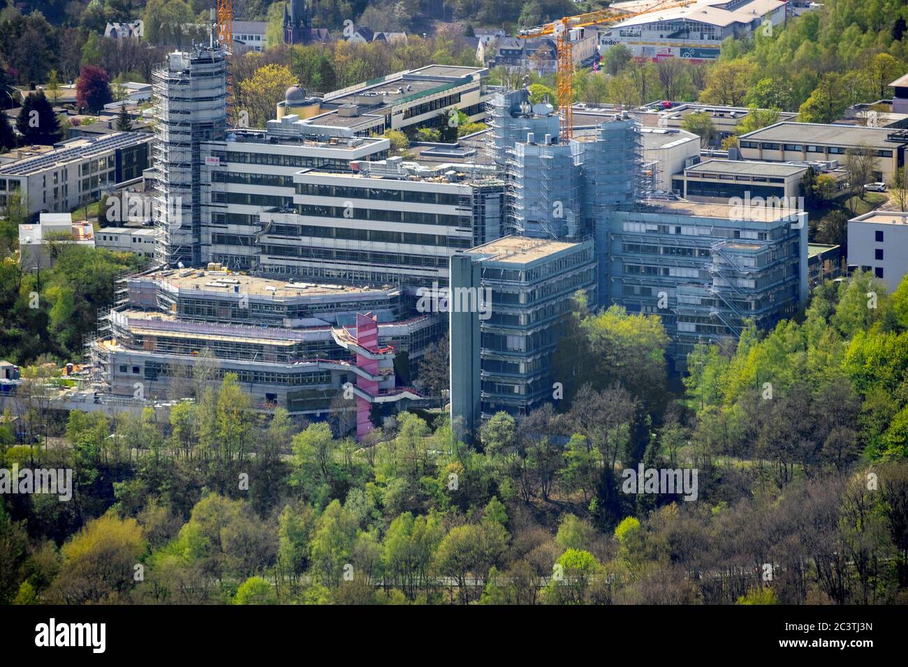 Universidad de Siegen, Campus Adolf-Reichwein-Strasse, 24.04.2019, vista aérea, Alemania, Renania del Norte-Westfalia, Siegerland, Siegen Foto de stock