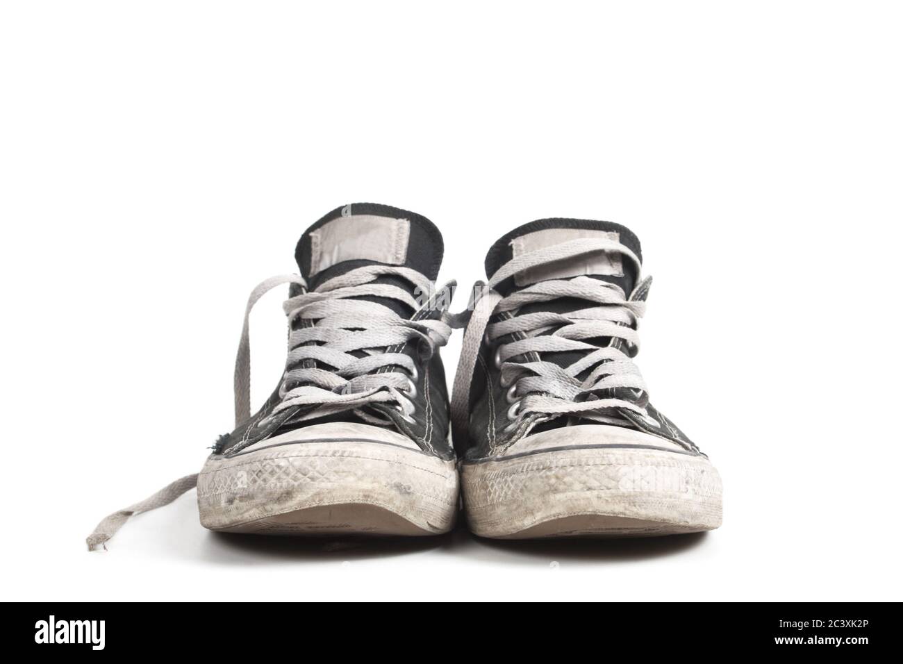 Zapatillas Sucias Imágenes recortadas de stock - Página 2 - Alamy