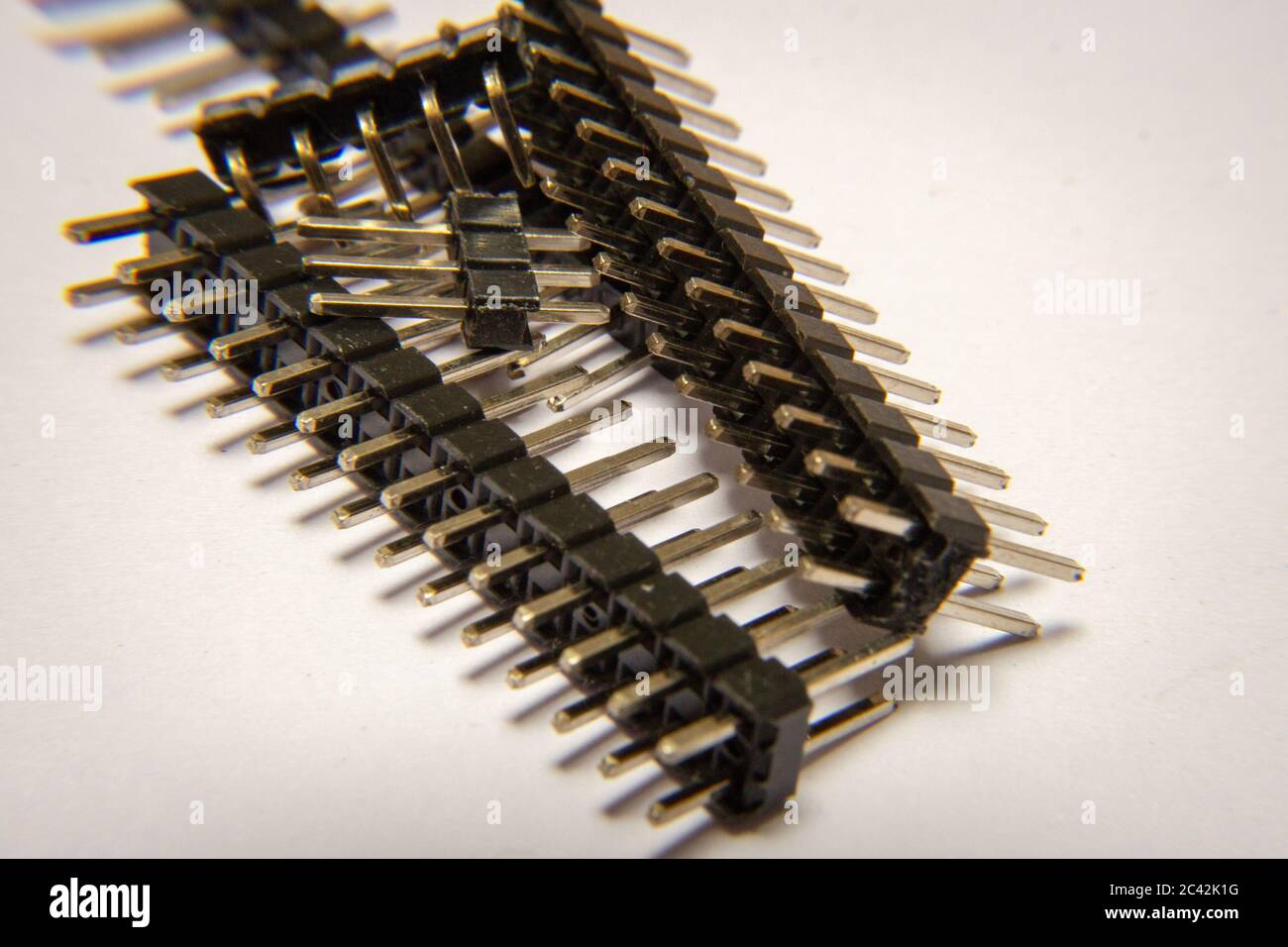 Conectores macho para arduino para conectar fácilmente otros módulos  Fotografía de stock - Alamy