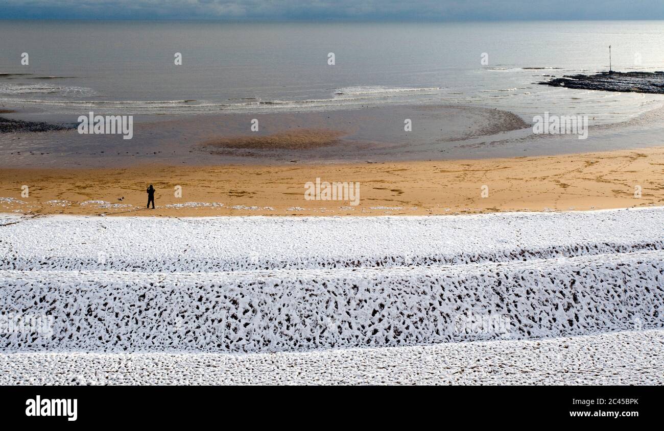 Playa en invierno, Broadstairs, Kent, Inglaterra Foto de stock