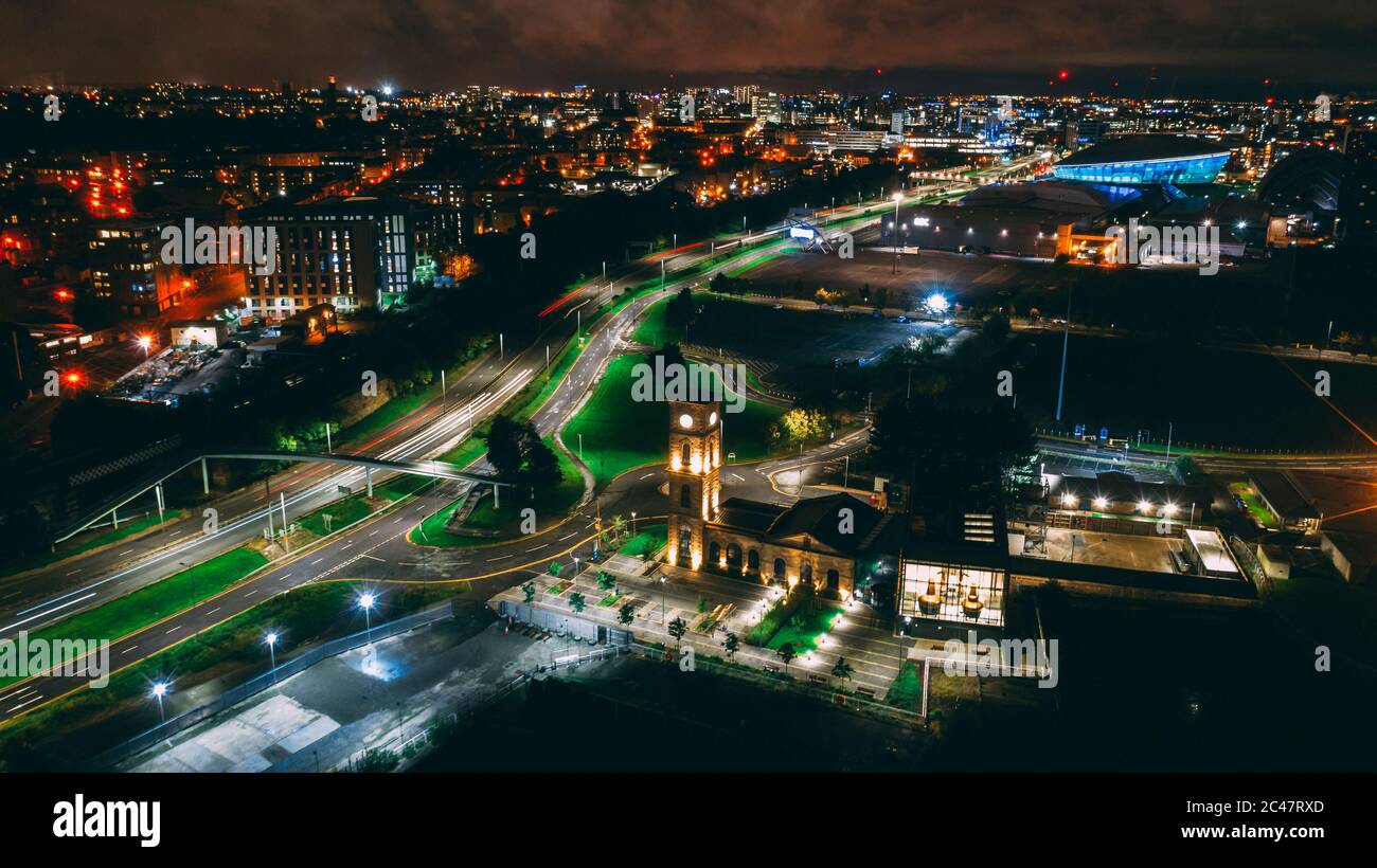 Glasgow Clydeside Expressway en la noche Foto de stock