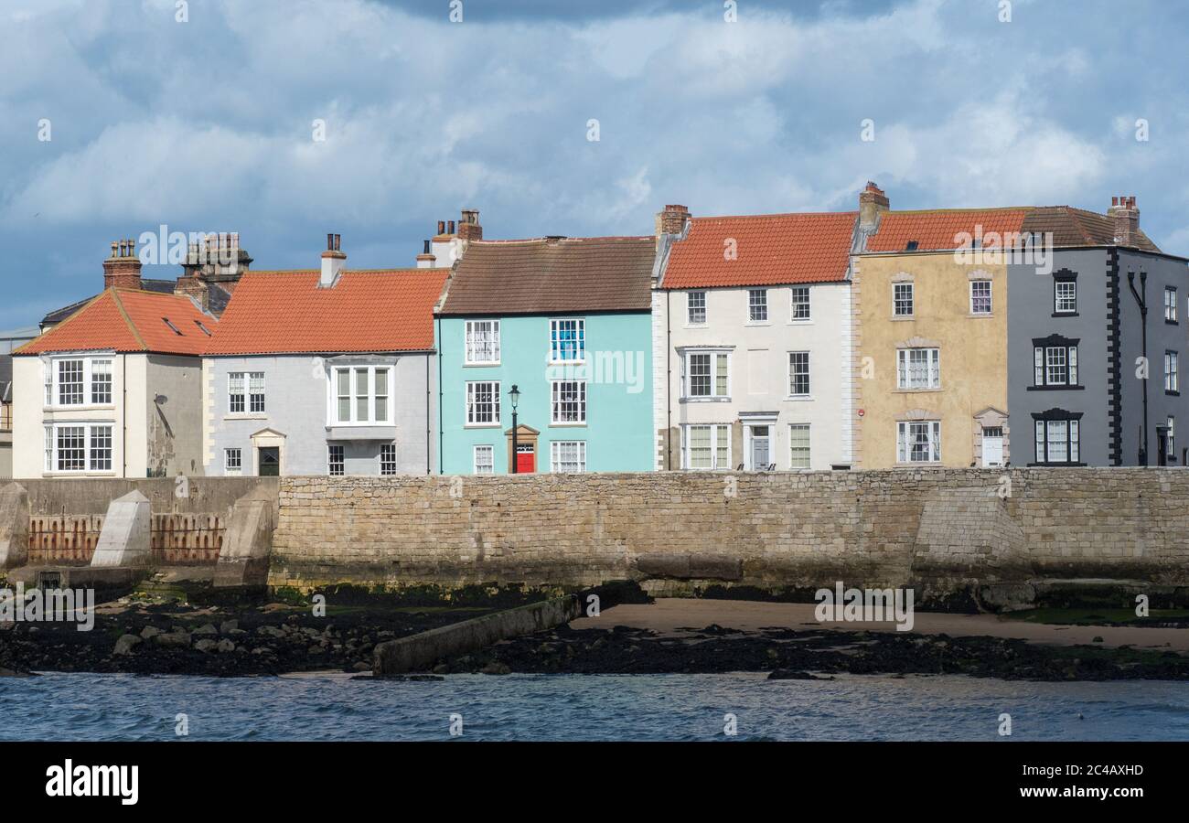 Casas de colores en la cabecera de Hartlepool Foto de stock