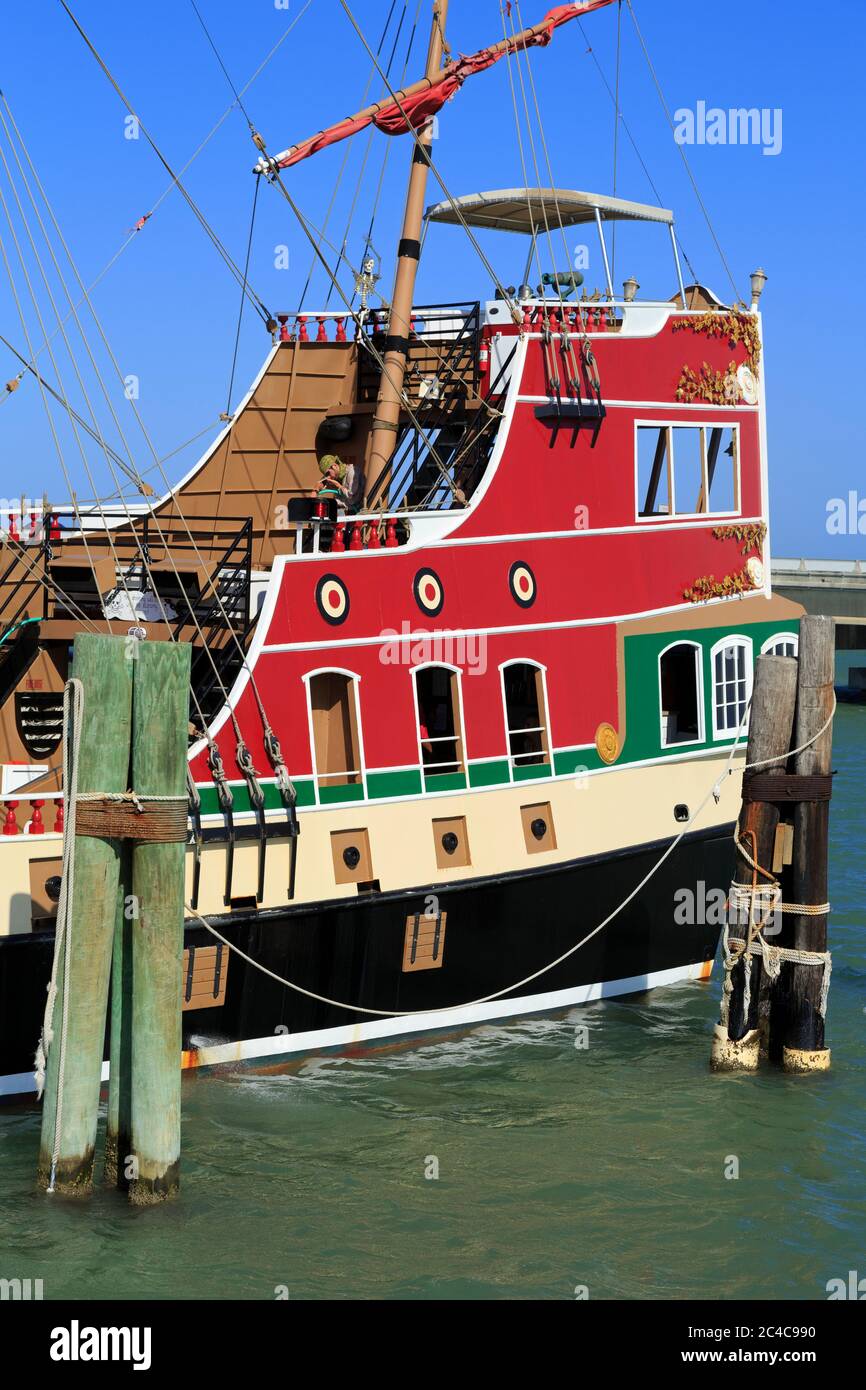 Barco pirata en Port Isabel, Texas,  Fotografía de stock - Alamy