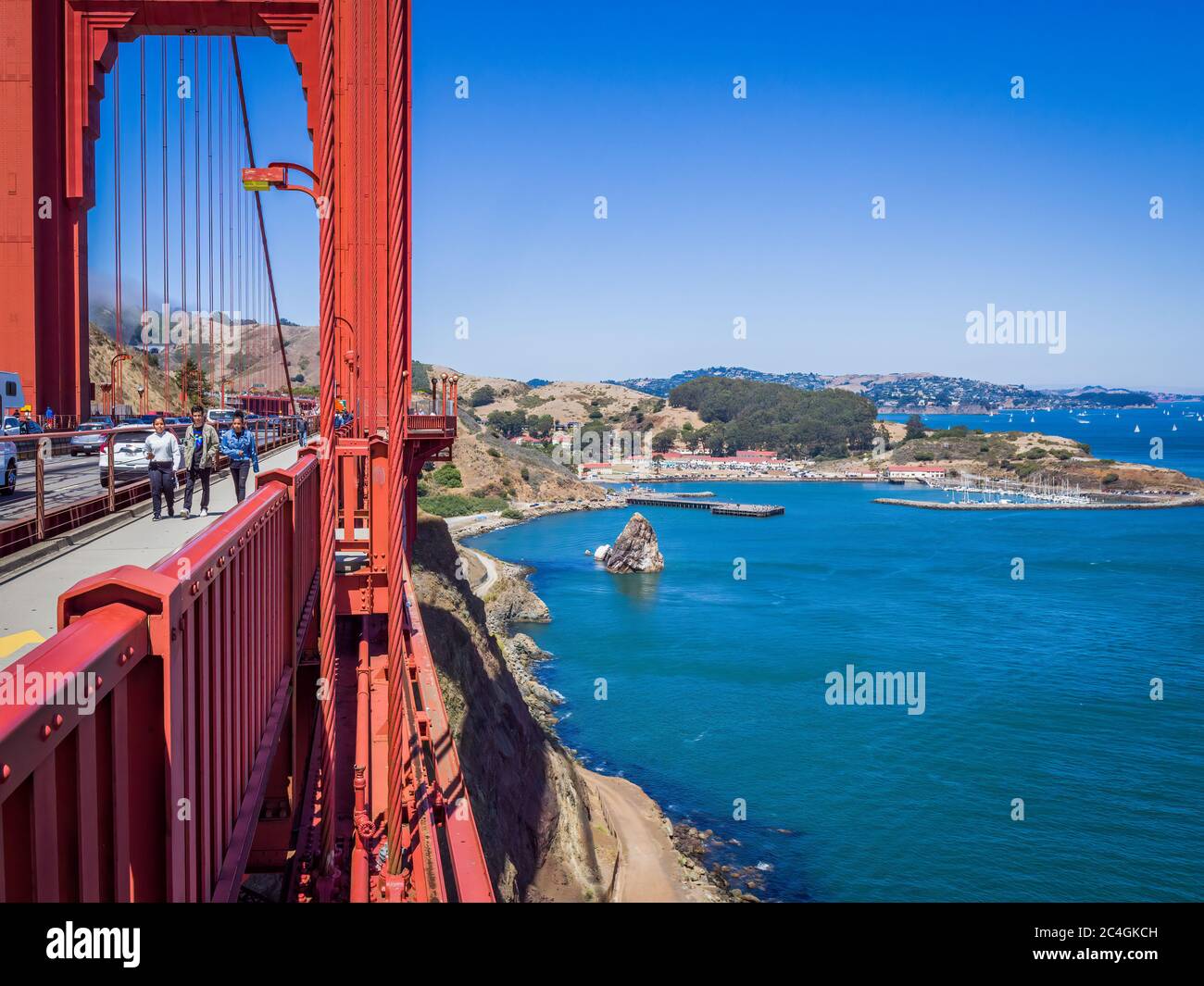 Bahía de Golden Gate Puente de San Francisco en un día soleado. California, EE.UU Foto de stock