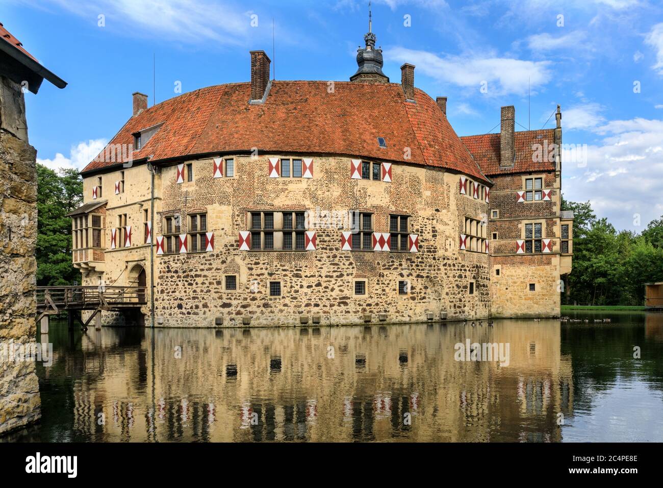 Castillo de Vischering, Burg Vischering, castillo medieval en la región de Münster, Lüdinghausen, NRW, Alemania Foto de stock