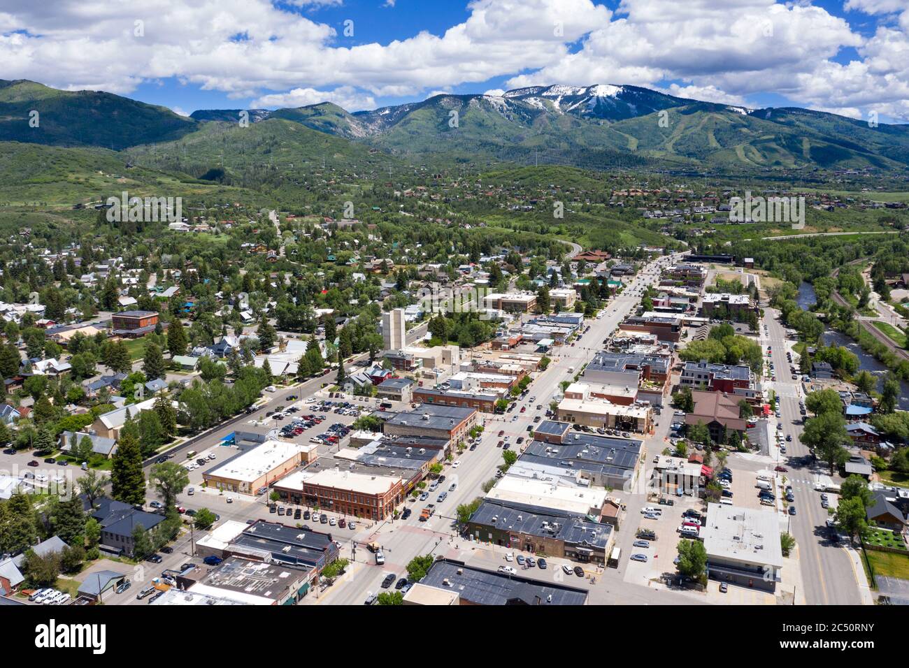 Vista del Aerail sobre el centro de Steamboat Springs Colorado Foto de stock