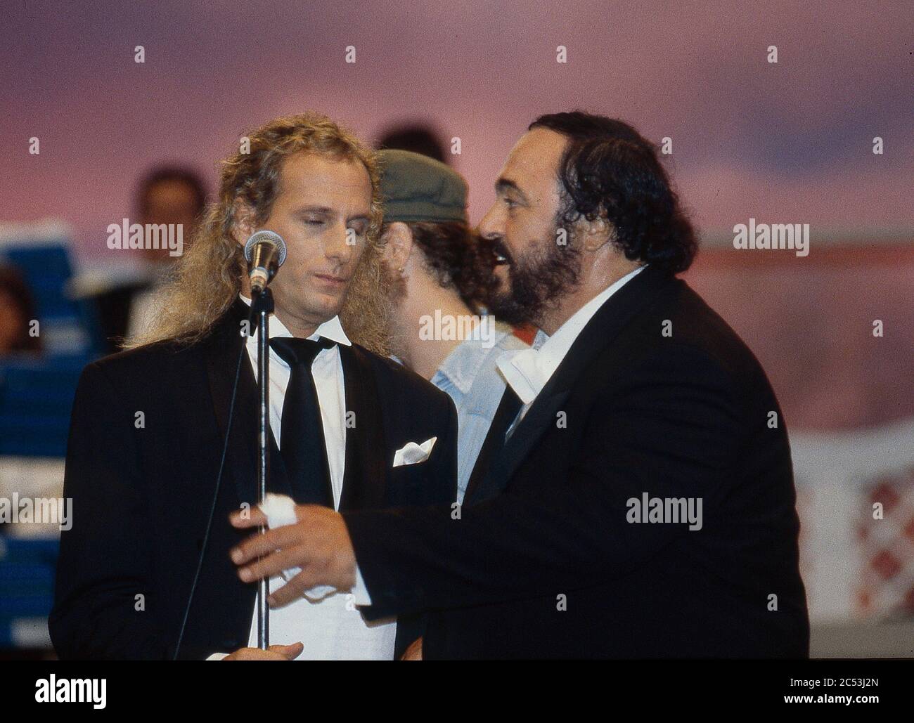 Luciano pavarotti spice girls fotografías e imágenes de alta resolución