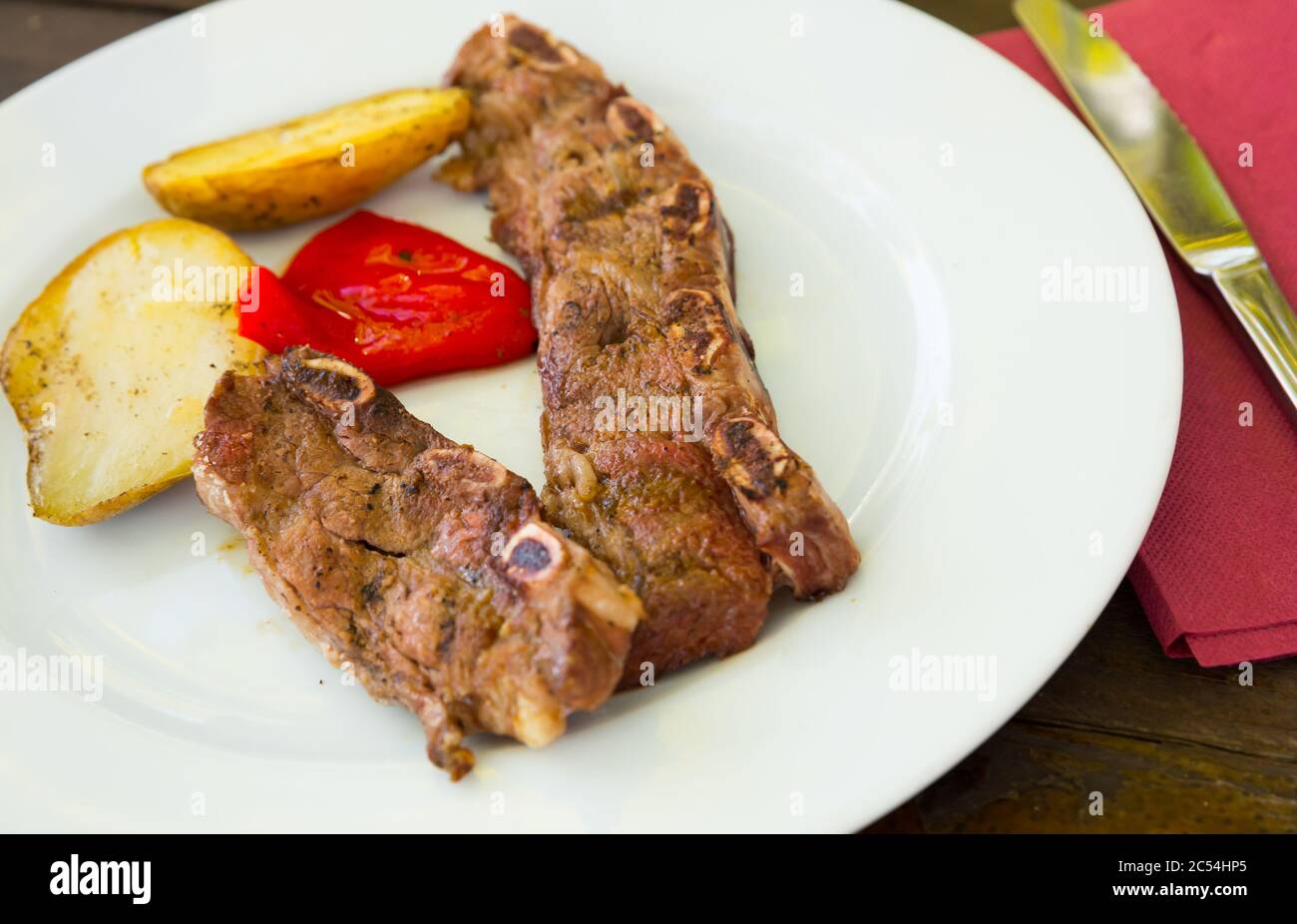 Churrasco a la plancha fotografías e imágenes de alta resolución - Alamy