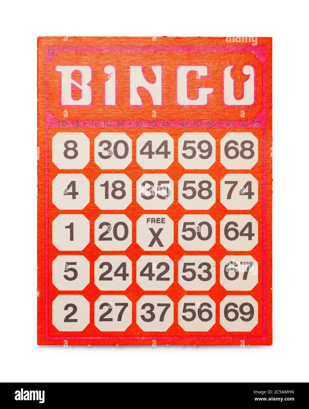 Tarjeta de bingo roja vieja aislada en blanco. Foto de stock