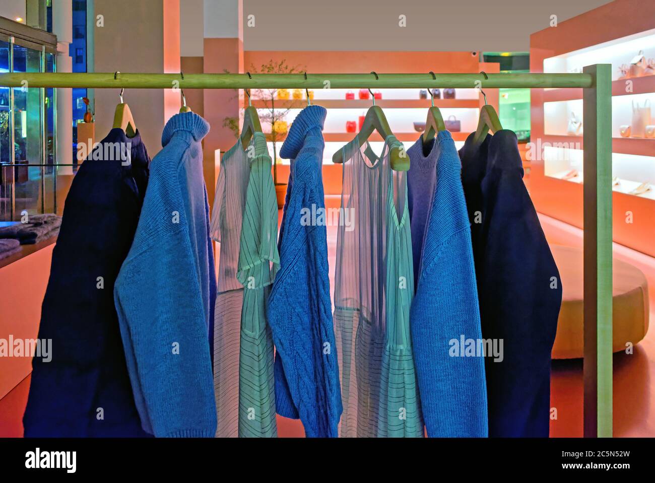tiendas de vestidos en manhattan