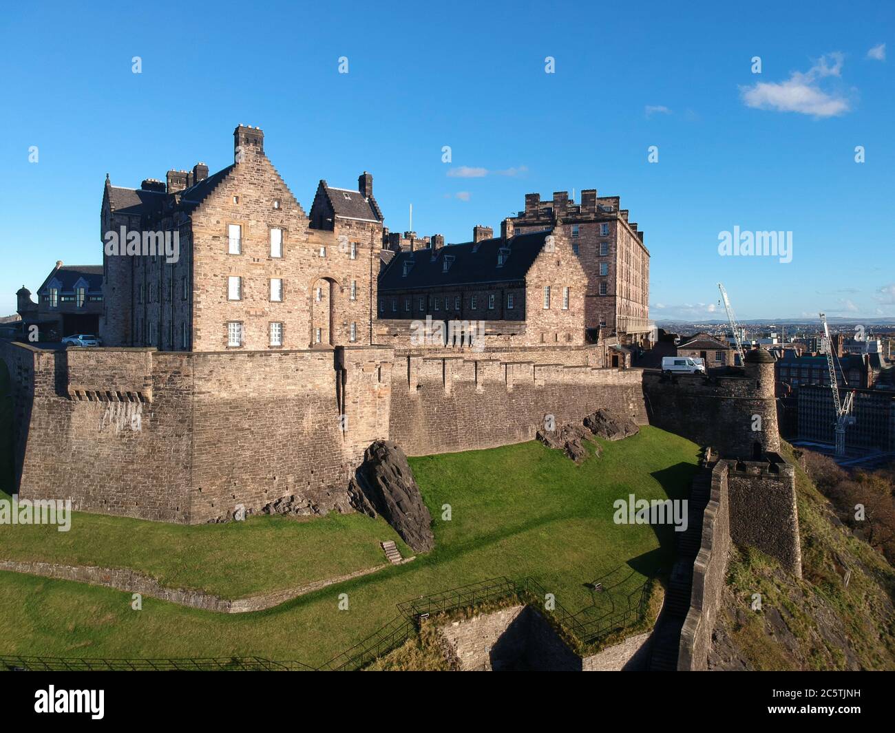 Castillo de Edimburgo desde el aire Foto de stock