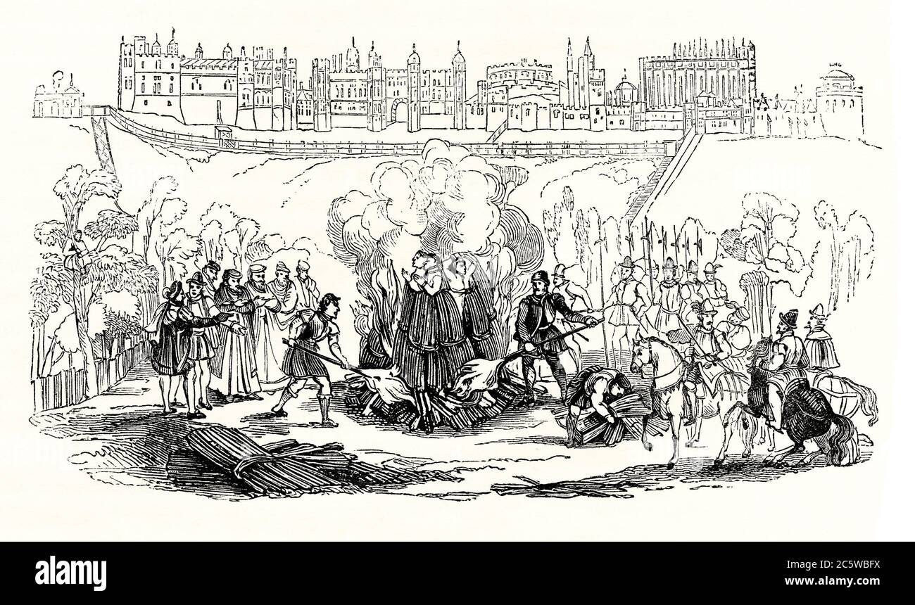 Un grabado antiguo que muestra una quema en la estaca en la Edad Media - los 'Mártires de Windsor' en Windsor, Berkshire, Inglaterra, Reino Unido en 1543. En Inglaterra, la quema fue un castigo legal infligido a mujeres declaradas culpables de alta traición, traición y herejía. Durante varios siglos, las convictas fueron quemadas públicamente en la hoguera, a veces vivas, por una serie de actividades. Mientras que los hombres culpables de herejía (como en este grabado) también fueron quemados en la estaca, los que cometieron alta traición fueron ahorcados, dibujados y acantonados. Las ejecuciones públicas fueron eventos bien atendidos. Foto de stock