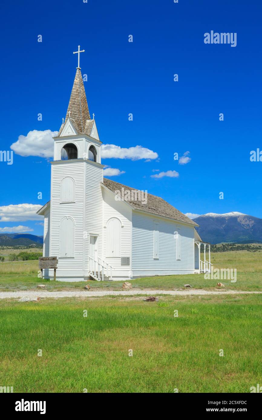 iglesia de la misión católica de san josé cerca de townsend, montana Foto de stock