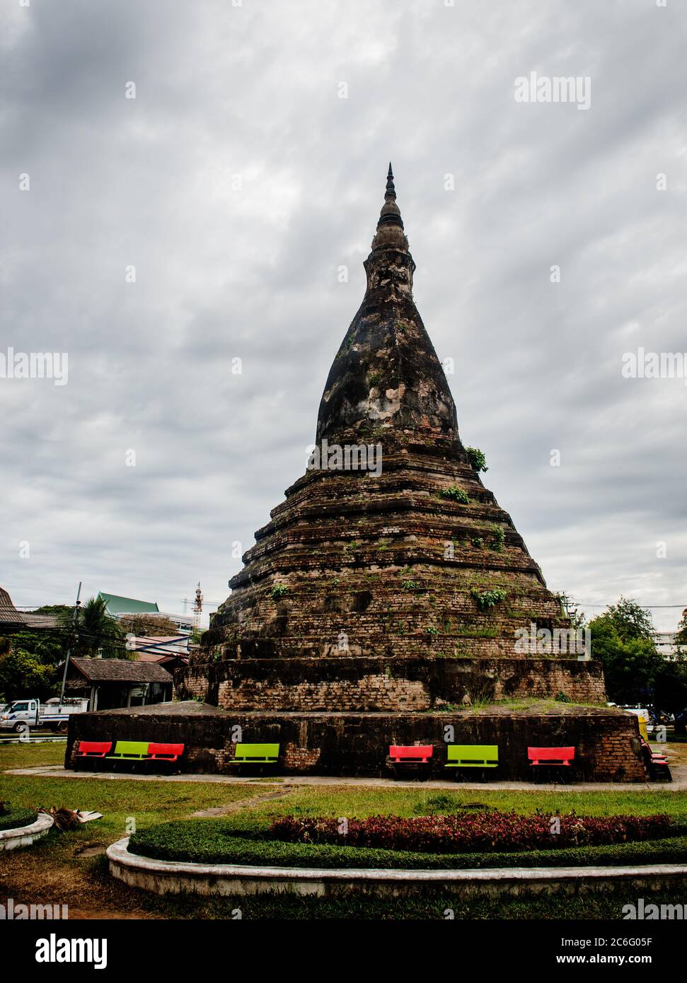 Que Dum Stupa en el centro de Vientiane, Laos, el sudeste de Asia Foto de stock
